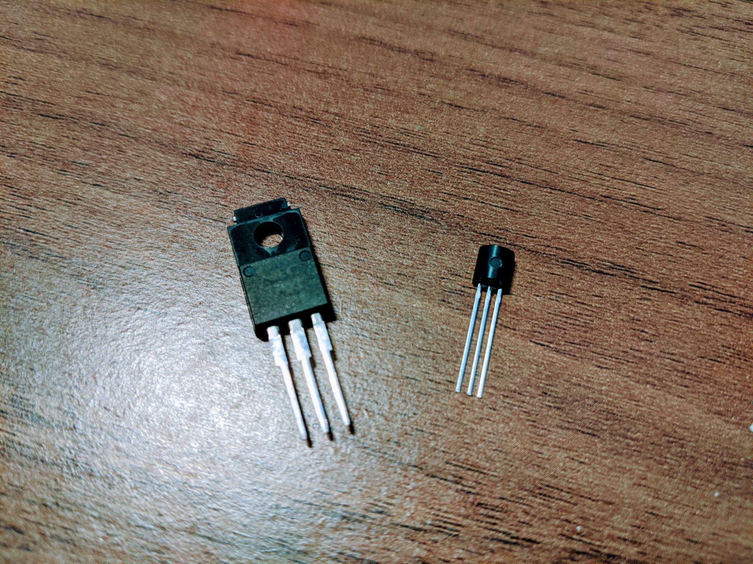 esp32でドローン用モータを回すための，MOSFETトランジスタの選定 Remma's Laboratory